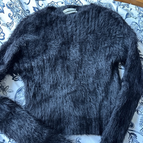 Women's Fuzzy Black Sweater - Picture 1 of 1